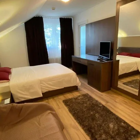 Motel Des Fleurs Servion